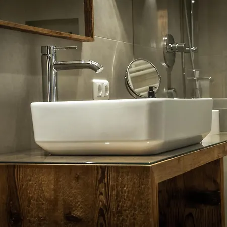 Mantinger- Style - Blick- Tradition Kitzbühel