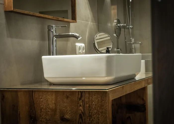 Mantinger- Style - Blick- Tradition Kitzbühel